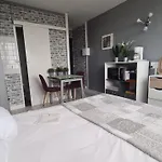 Du Bord De Plusieurs Avec Vue Garantie *