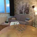 Du Bord De Plusieurs Avec Vue Garantie Apartment