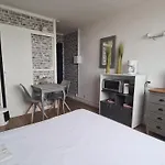 Apartment Du Bord De Plusieurs Avec Vue Garantie