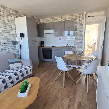 Du Bord De 9 Avec Vraie Vue Apartment *
