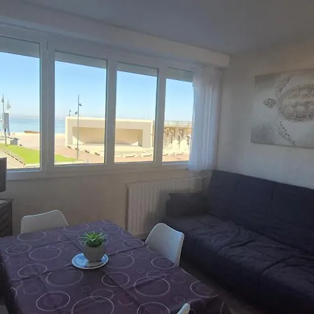 Du Bord De 9 Avec Vraie Vue Apartment *