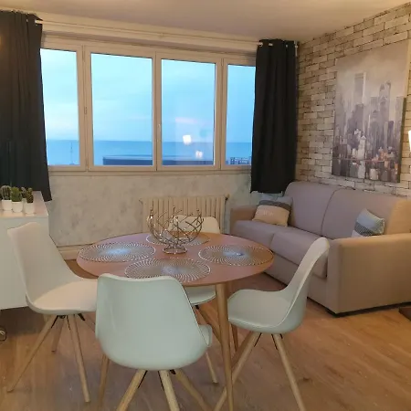 Du Bord De 9 En Bord De Avec Vraie Vue Le Tréport